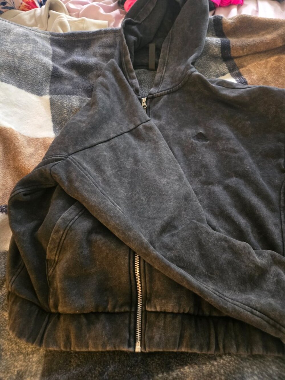 Women's adidas matching jacket and sweats - Picture 2 of 10
